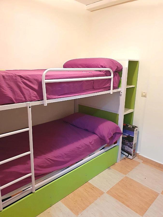 Apartamento Un Dormitorio En Benidorm Bagian luar foto